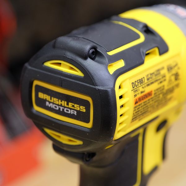 Thân máy vặn vít Dewalt 20v DCF887 (USA)