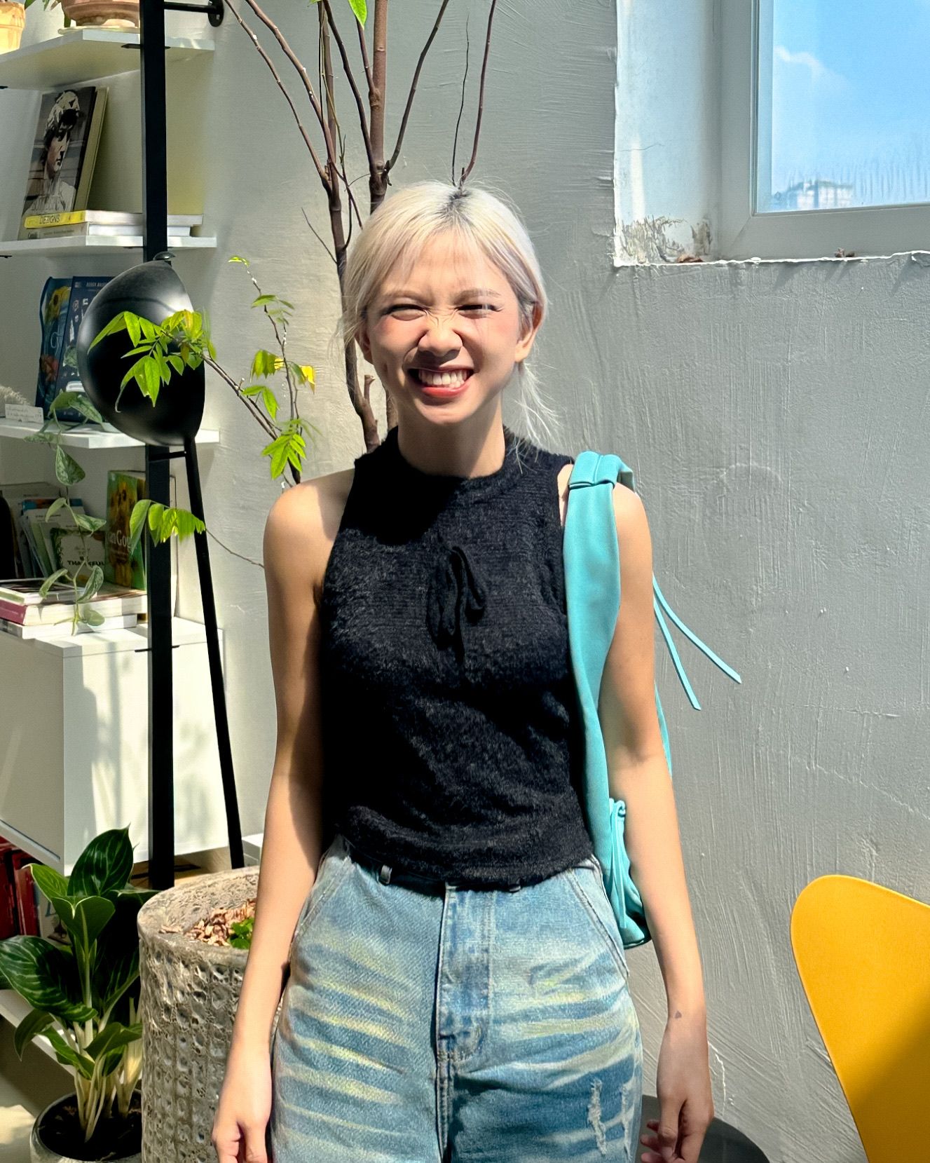  Áo lông thỏ đính nơ 