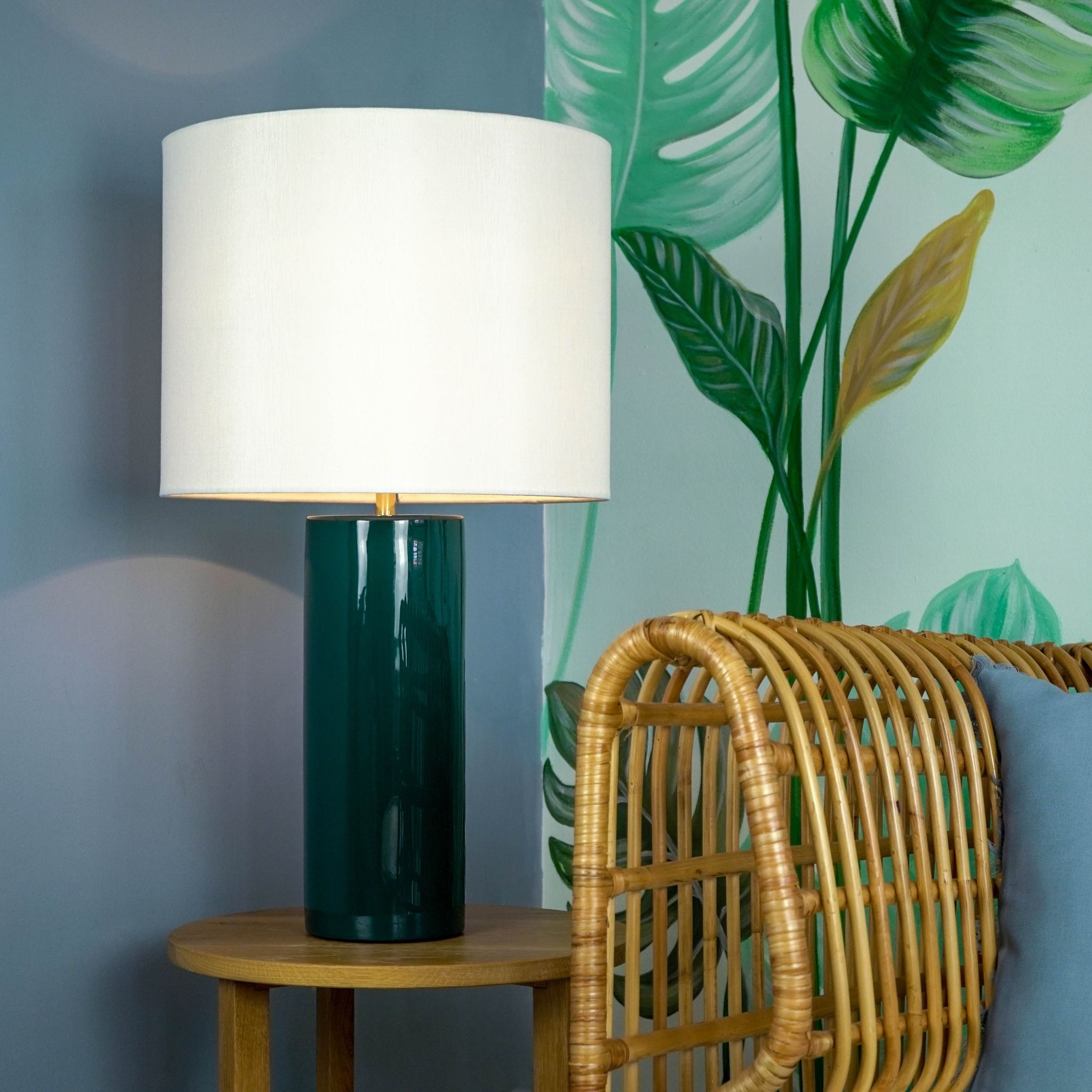  Lacquer Table Lamp Blue 