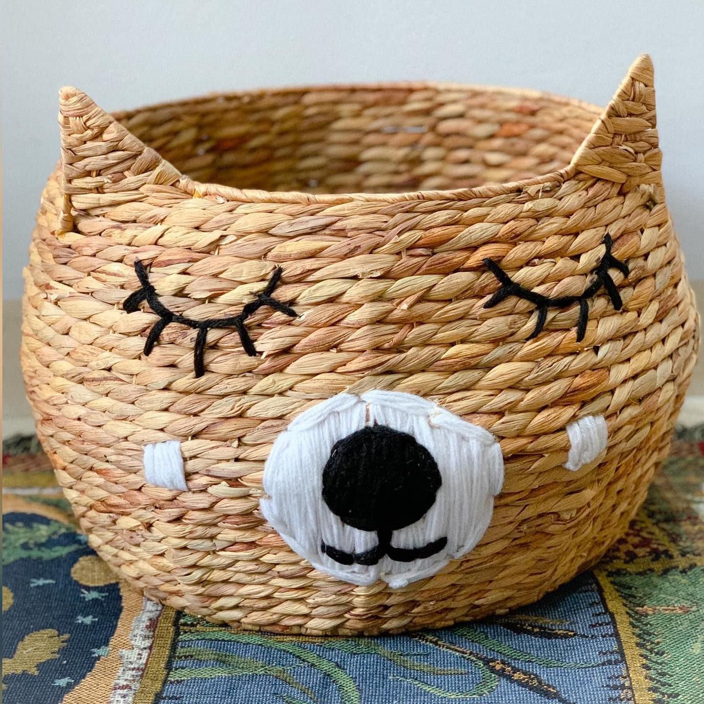  Kids bear basket 