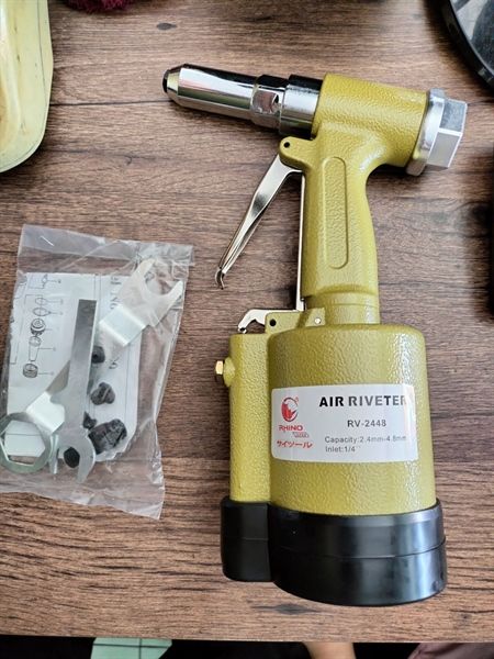 Súng rút rive RHINO -RV178 – Phân Phối Vật Tư Phụ Kiện Phú Hải