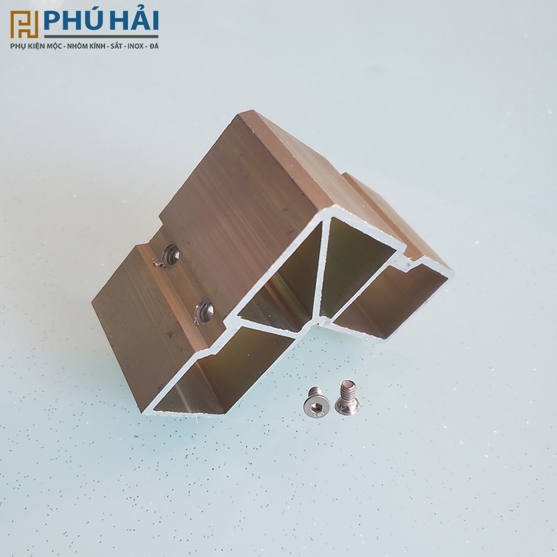  Ke VC dùng cho cửa đi XF khung bao + cánh 4 vít mạ crom vàng 31*40 