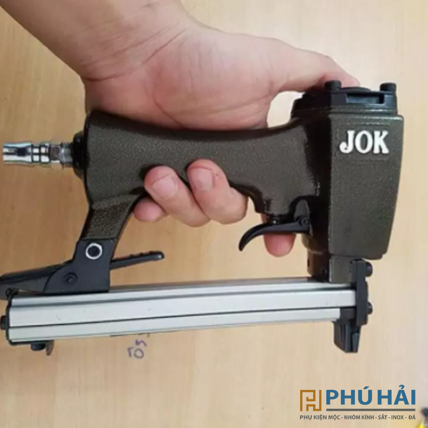  Súng bắn đinh JOK 1013 