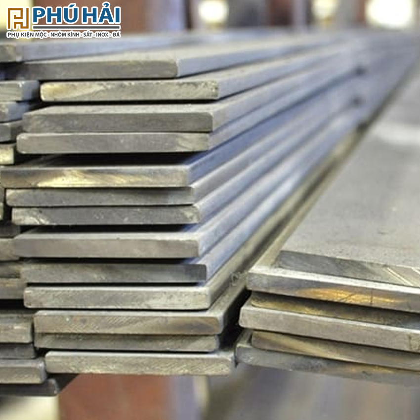  Thanh la sắt cắt khổ 100*3000*2ly 