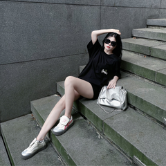 Áo Thun Cotton Unisex Life Is Yours - O1A12