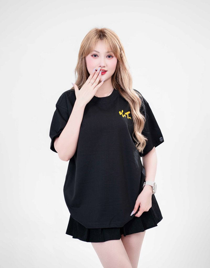Áo Thun Unisex NaTra Being Naughty - O1A102