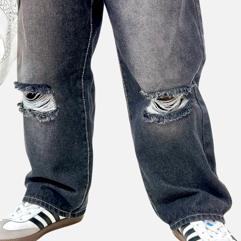  QUẦN JEANS ĐEN RÁCH GỐI 