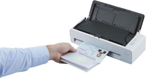 RICOH Scanner fi-800R - PA03795-B001