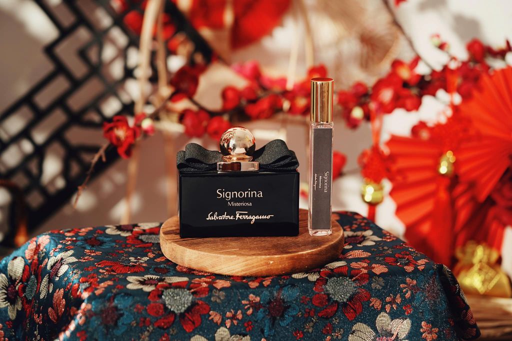 Nước hoa Nữ Salvatore Ferragamo Signorina Misteriosa 100ml chai Tester hoặc Fullbox - PHỒNG PHỀNH