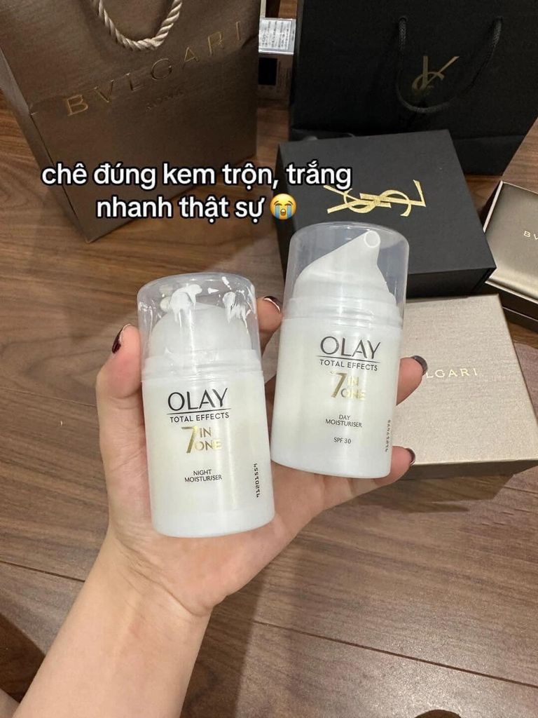 [Có Bill UK] Sẵn Mẫu mới Set Olay Kem chống lão hoá UK- kem dưỡng ngày đêm Olay Total Effects Anti-Ageing 7in1