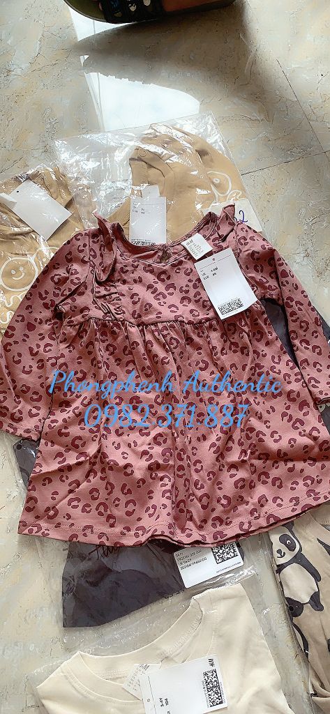 VÁY HM KID AUTH BÉ GÁI DÀI TAY VỢT SALE