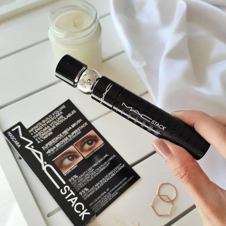 Minisize- MASCARA  LÀM DÀI VÀ DÀY MI MAC STACK MEGA BRUSH FULLBOX  3ML