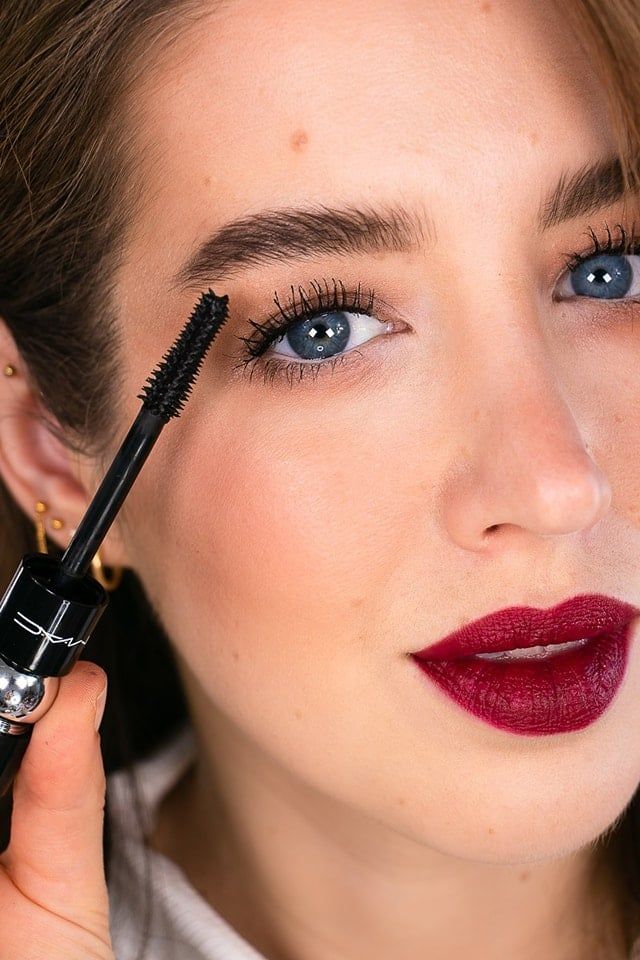 Minisize- MASCARA  LÀM DÀI VÀ DÀY MI MAC STACK MEGA BRUSH FULLBOX  3ML