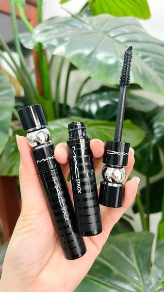 Minisize- MASCARA  LÀM DÀI VÀ DÀY MI MAC STACK MEGA BRUSH FULLBOX  3ML
