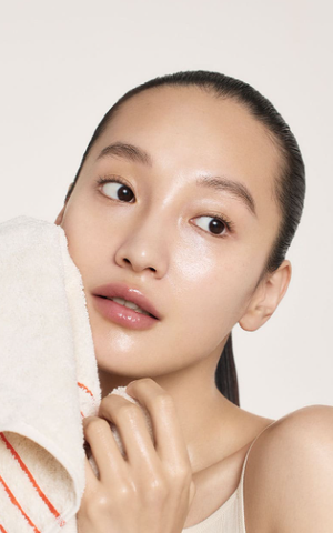 Soap Rửa Mặt Sulwhasoo Signature Ginseng Facial Soap Mini 25g