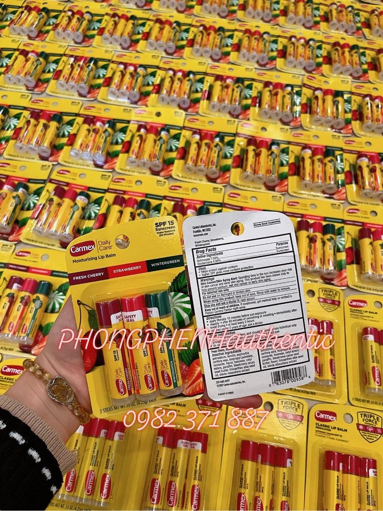 Set 3 cây son dưỡng Carmex Lip Balm mua sale