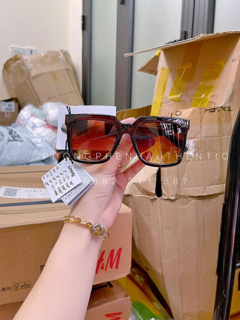 [PART 1] Kính mát Nữ SINSAY mua sale Ba Lan