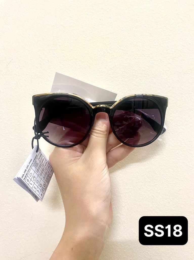 [PART 1] Kính mát Nữ SINSAY mua sale Ba Lan