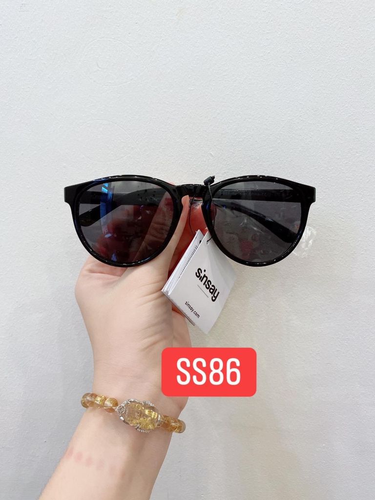 [PART 1] Kính mát Nữ SINSAY mua sale Ba Lan