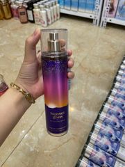 XỊT THƠM CƠ THỂ BATH & BODY WORKS BODY MIST 236ML