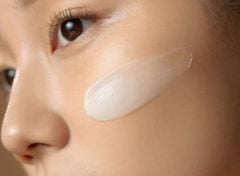KEM DƯỠNG ẨM SU:M 37 FERMENTALIFT INTENSE FIRMING CREAM_ SUM NÂU TRÀ ĐEN 25ML(nobox)