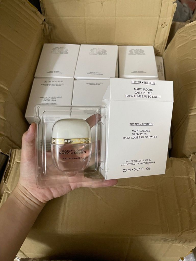 Nước hoa Nữ Daisy Love Eau So Sweet chai Tester 20ml box trắng - PHỒNG PHỀNH