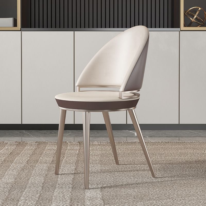 Ghế ăn mặt lưng thêu ngựa khung inox mạ titan vàng, Nệm bọc da microfiberGA037