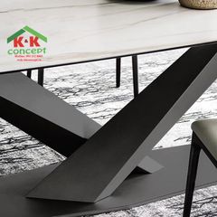 Bàn ăn mặt đá marble nhân tạo, khung thép sơn đen mờ BA082