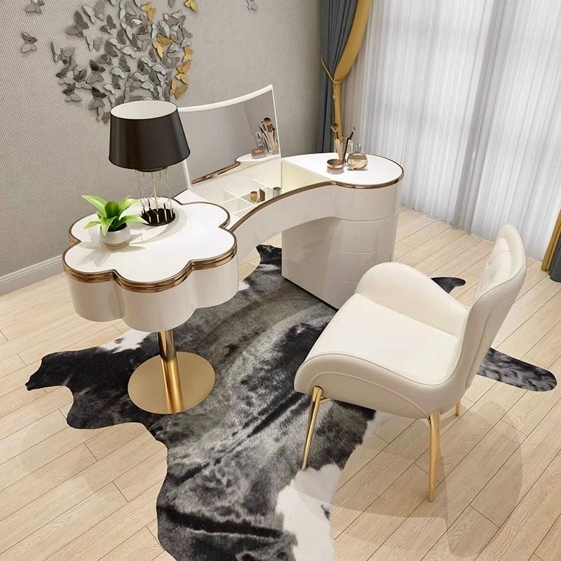 Bàn trang điểm BTD005