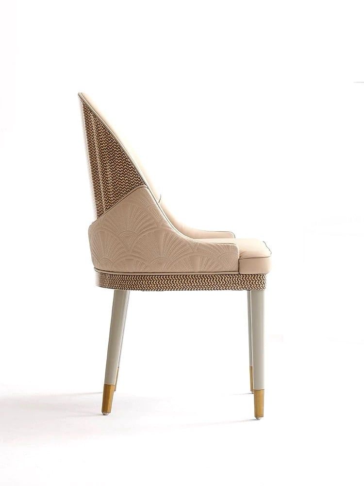 Ghế ăn lưng ốp gỗ sơn piano, bọc da Microfiber, chân gỗ sơn GA058