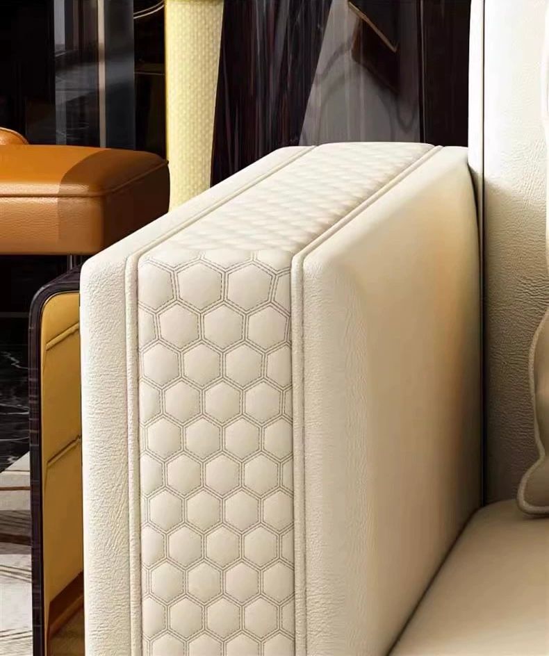 Ghế Sofa Da Bò lớp trên cùng cao cấp, gỗ bạch dương sơn piano, nẹp inox mạ titan vàng GSF172