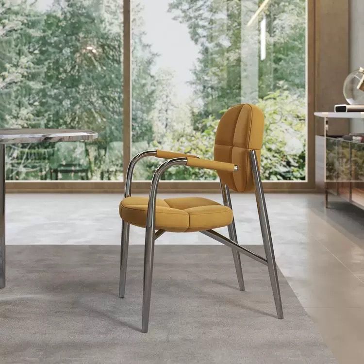 Ghế ăn có tay bọc da Microfiber, chân inox mạ titan GA053