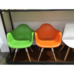 Ghế eames ORTYX-S411