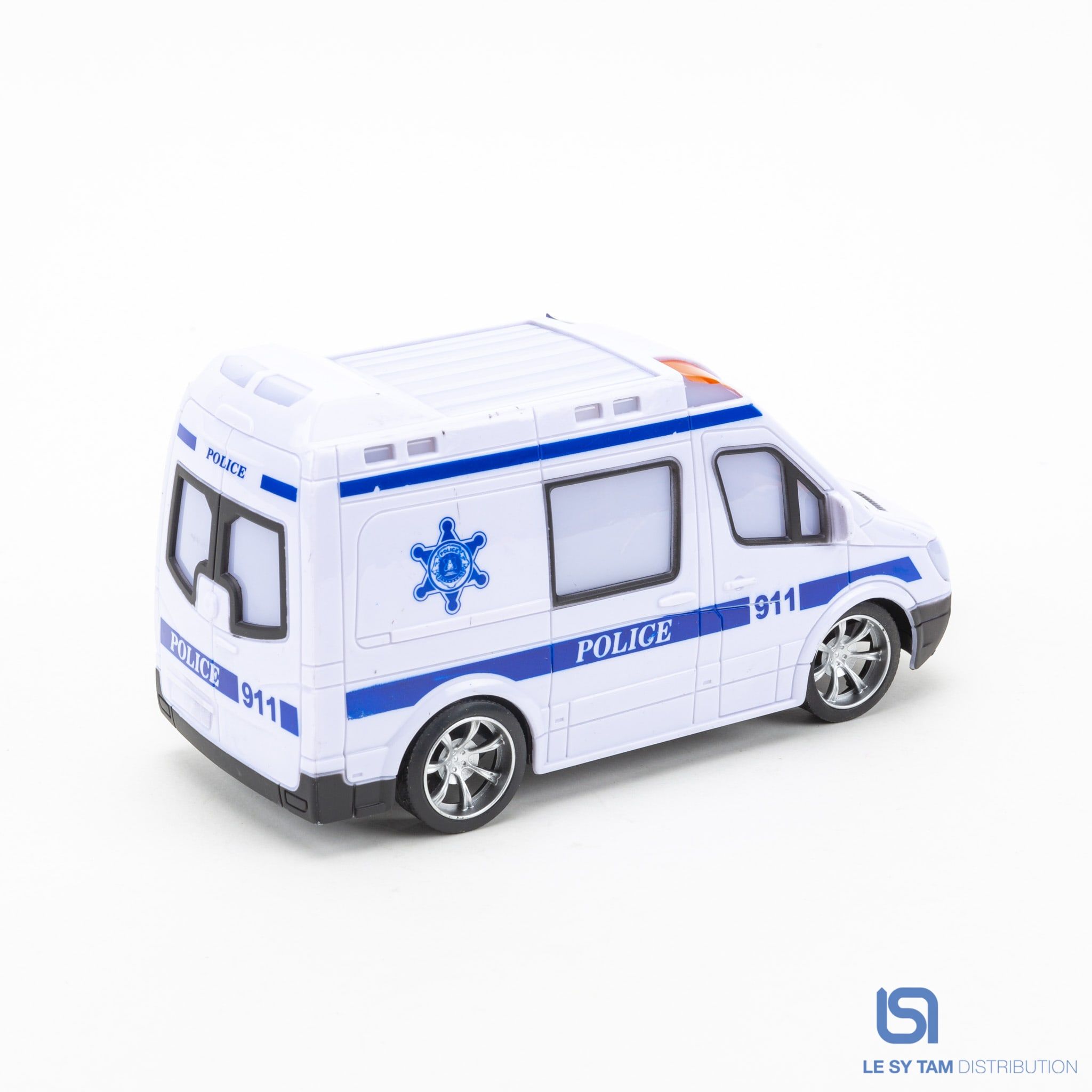  Xe cứu thương điều khiển 688 