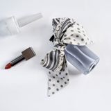  Khăn Twilly họa tiết sóng S 