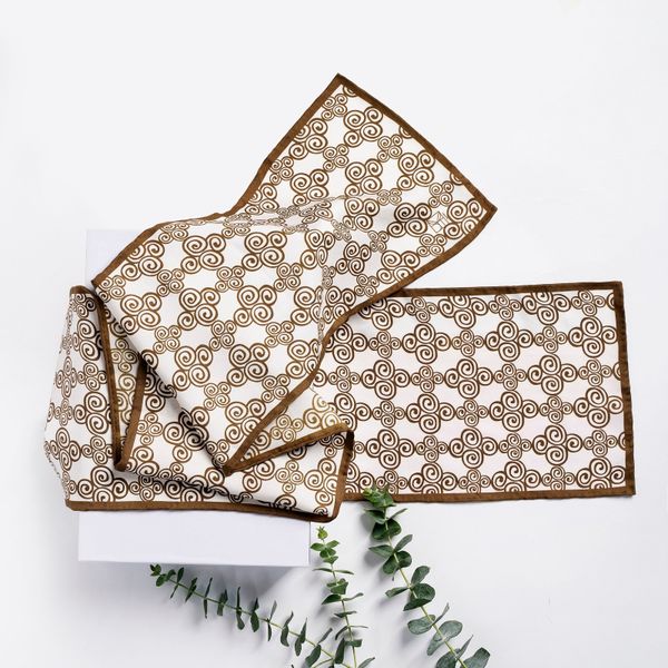  Khăn dài họa tiết xoáy 