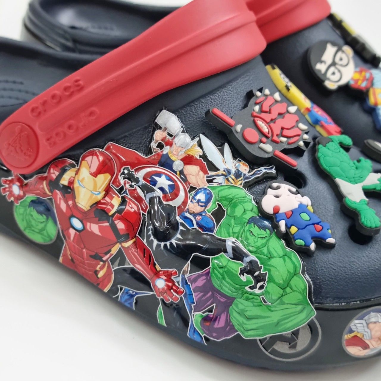 Dép Crocs Kids Crocband Mavel Avengers Clog Dành Cho Trẻ Em – Cá Sấu Quá