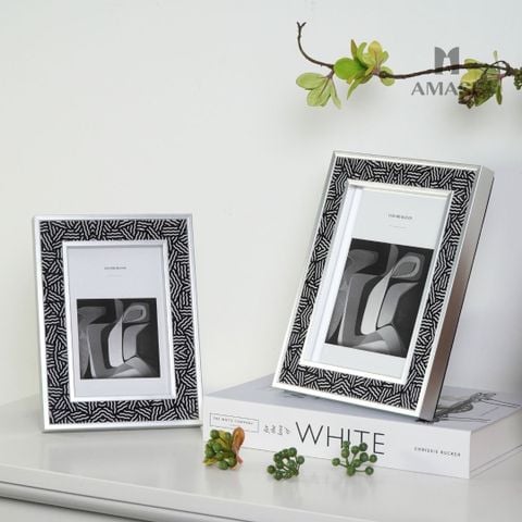 Set Khung Ảnh Họa Tiết Black & White