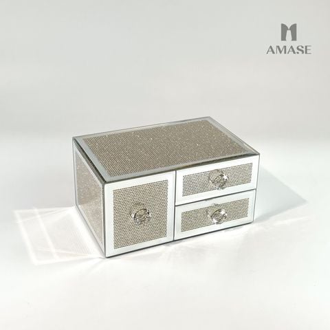 Hộp đựng mỹ phẩm ba ngăn