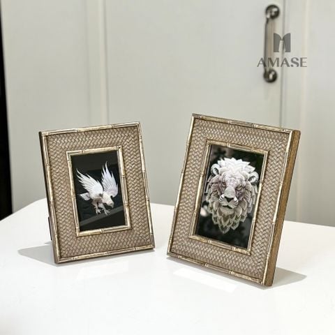 Set 2 khung ảnh họa tiết tre nứa