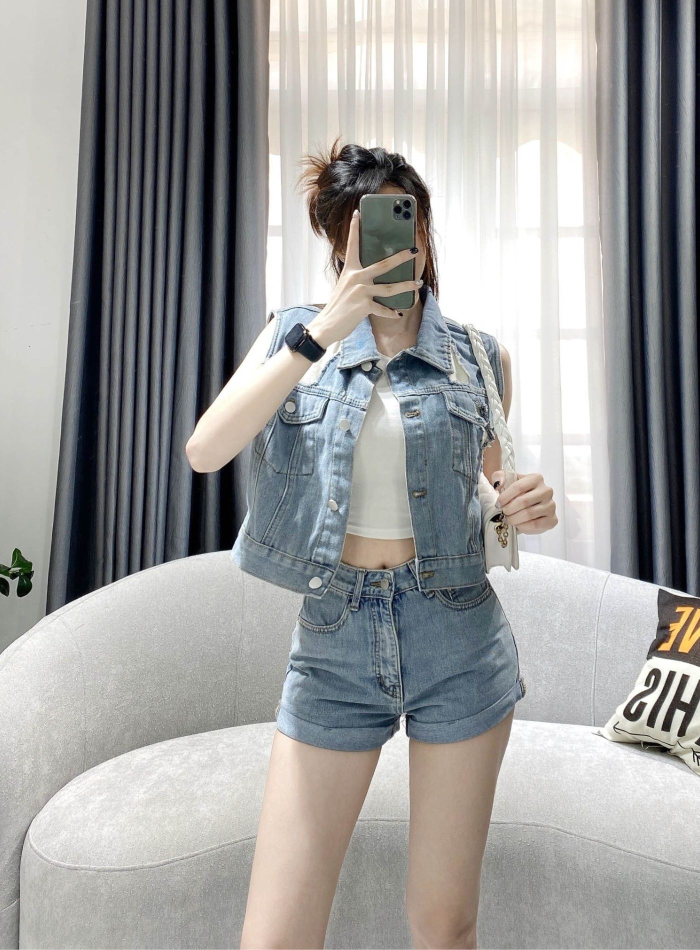  HQJeans Áo khoác jeans nữ cao cấp dáng ghile freesize không tay wash mụi chất lượng xuất khẩu mẫu thiết kế HQ155 