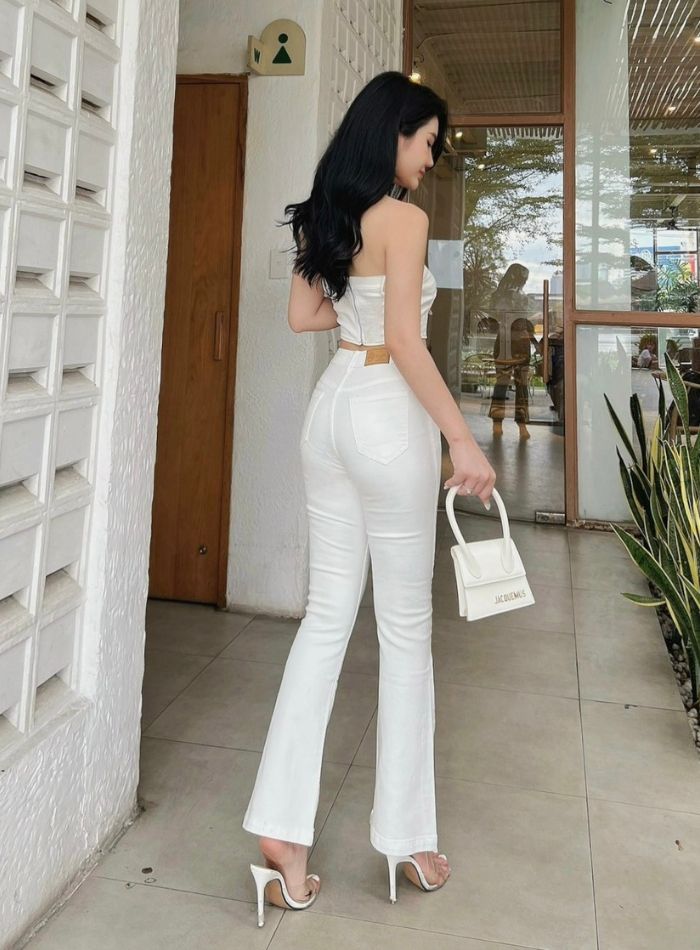  HQJeans Quần jeans nữ ống loe đen trắng chất mềm mịn co giãn cao cấp mẫu mới HQ168 