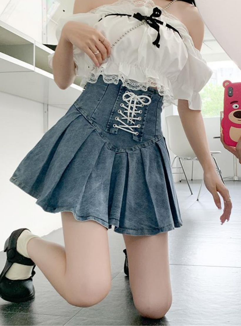  Chân váy jeans HQJeans bảng lớn thắt dây dáng xèo bên trong có short 