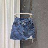  Chân váy Jeans nữ HQJeans lưng đắp chéo cá tinh lai tua rách trên gối 