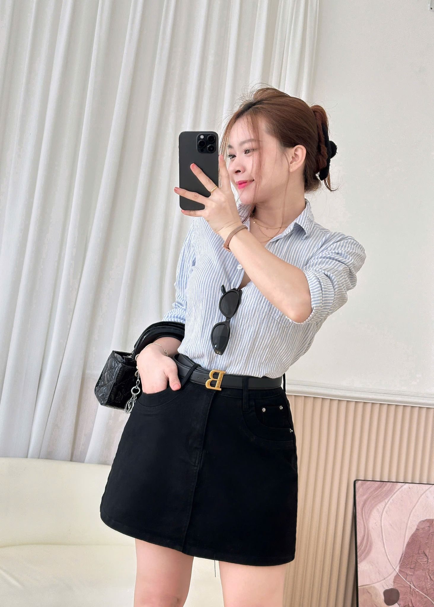  HQJeans Chân váy jeans đen trắng VNXK bên trong có short jeans mềm co giãn thoải mái mẫu mới HQ230 