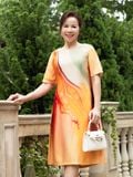  Đầm suông Hạnh cổ tròn họa tiết , tay ngắn 