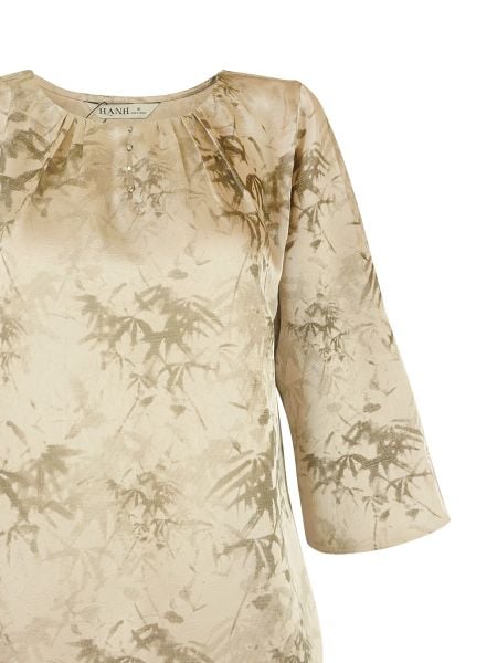  Hạnh áo cổ tròn đính bi, in họa tiết lá, tay lửng 2486/5.204 