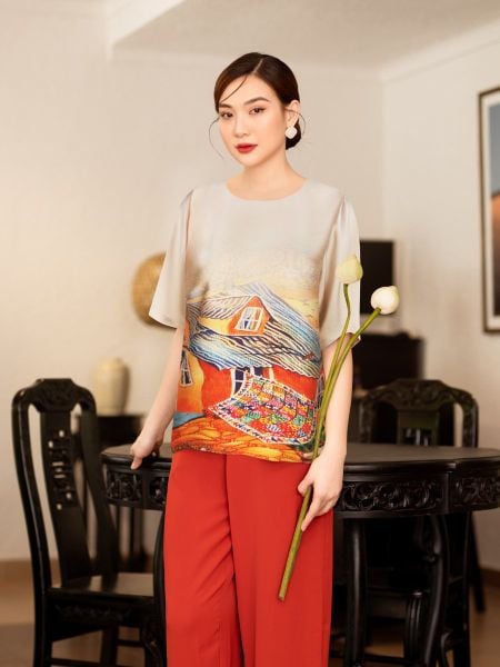  Áo cổ tròn in họa tiết, tay ngắn 2491/4.288 