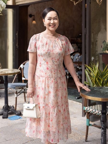  Hạnh Đầm cổ tròn họa tiết, tay ngắn trẻ trung, nữ tính 4620/5.180 