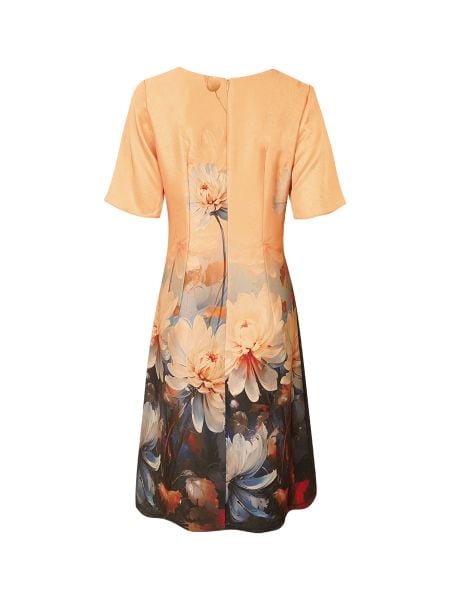  Hạnh Đầm suông cổ tròn cách điệu họa tiết, tay ngắn 4638/5.263 